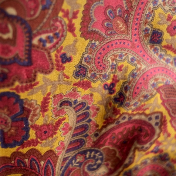 Vintage silk scarf - Picture 2 of 4